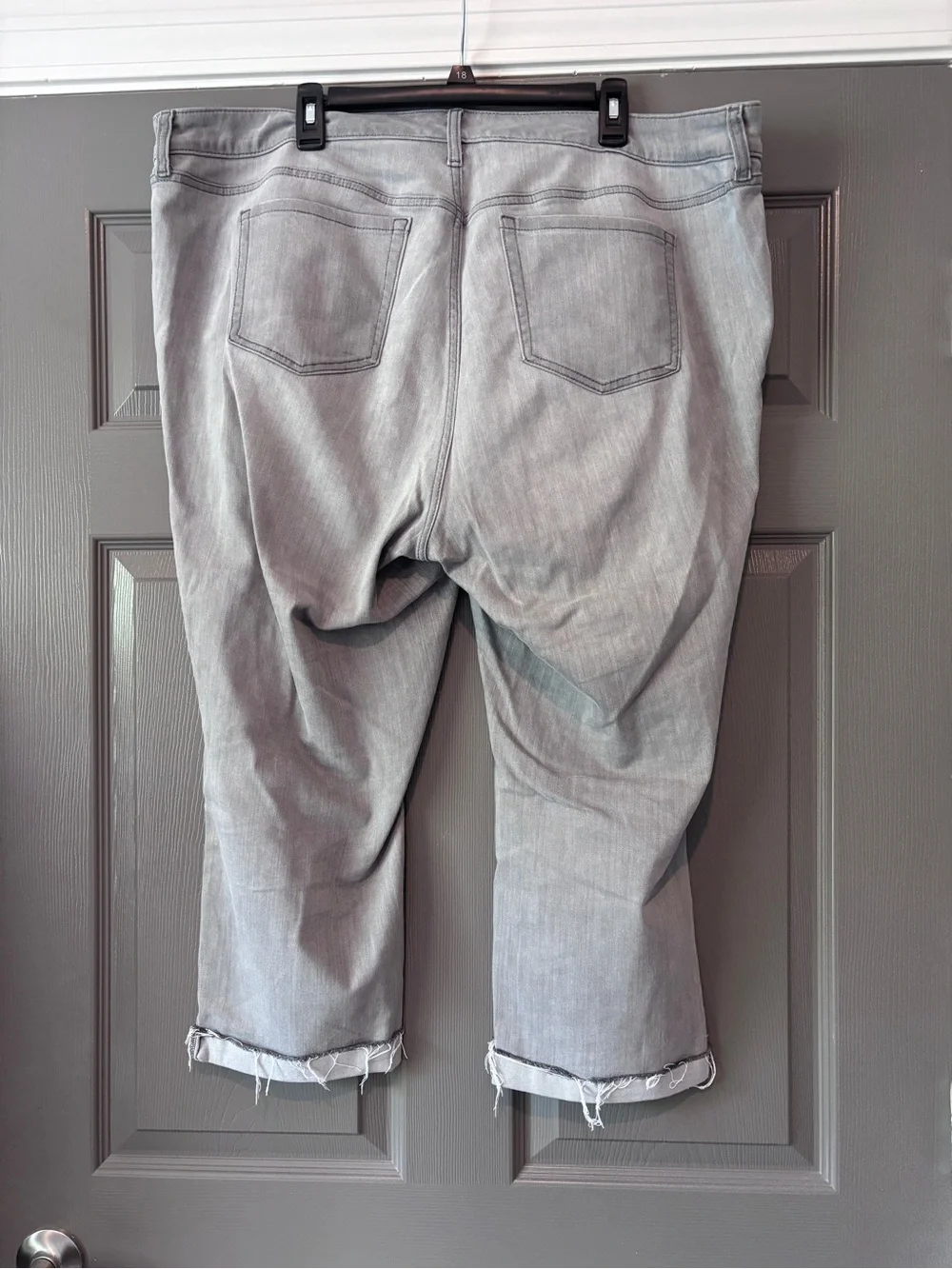 Torrid Super Soft Boyfriend Jean 22 - Picture 3 of 4